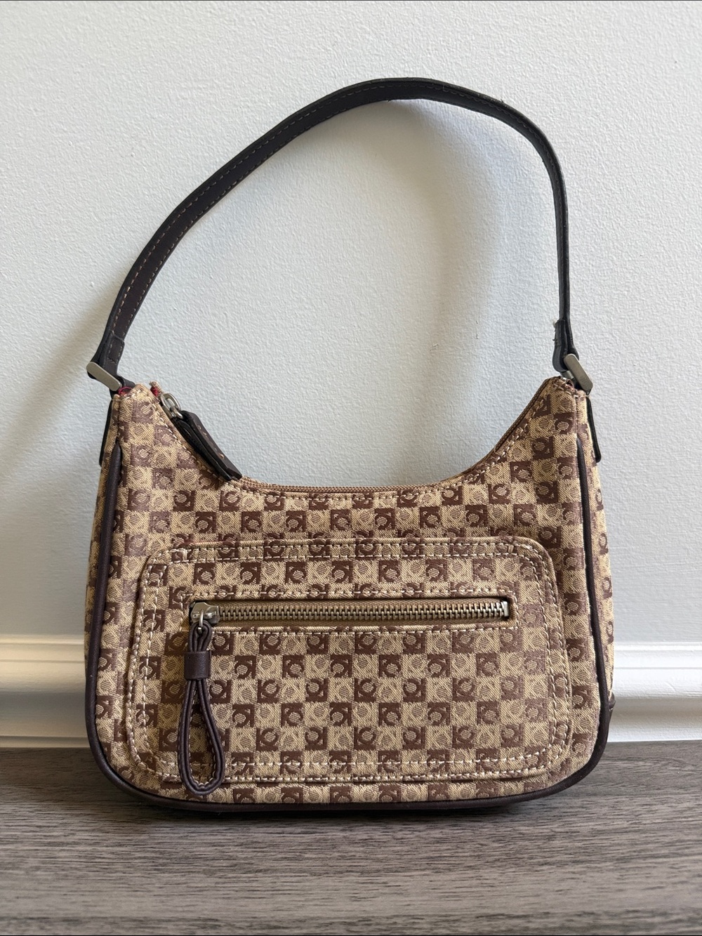 Vintage Liz Claiborne Monogram Shoulder Bag Brown Canvas Y2K Baguette Purse - Picture 2 of 9